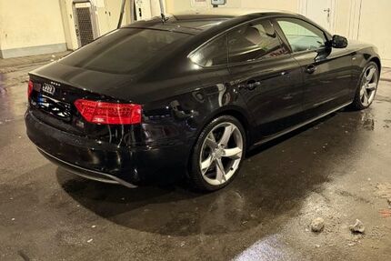 Audi A5 120.000 km 19.500 &euro; Unterhaching 82008