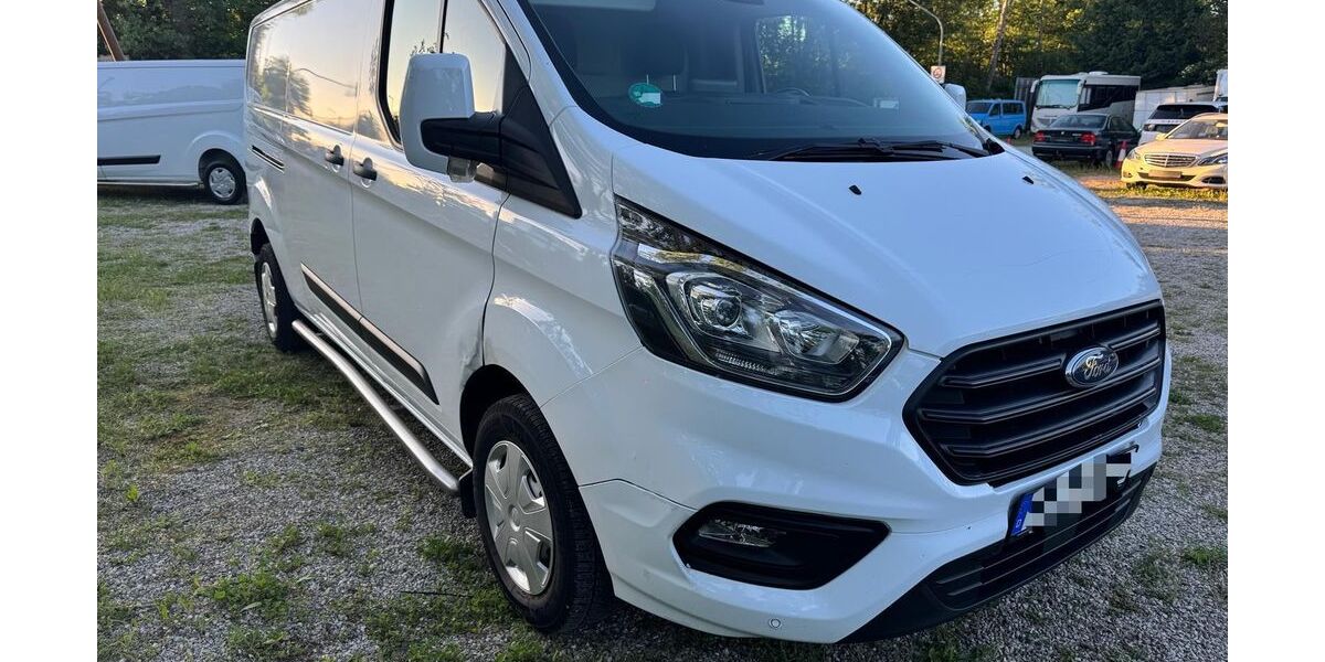 Ford Transit Custom 150.000 km 10.500 &euro; München 80995