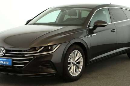 VW Arteon 75.800 km 26.990 € Donnersdorf 97499