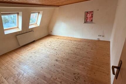 Wohnung Herrenberg - 5 Zimmer, 105 m&sup2;, 1.350&euro; | Angebot:26385544