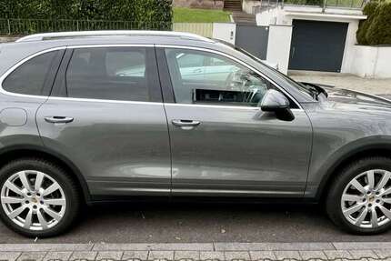 Porsche Cayenne 222.100 km 31.900 &euro; Wiesbaden 65193