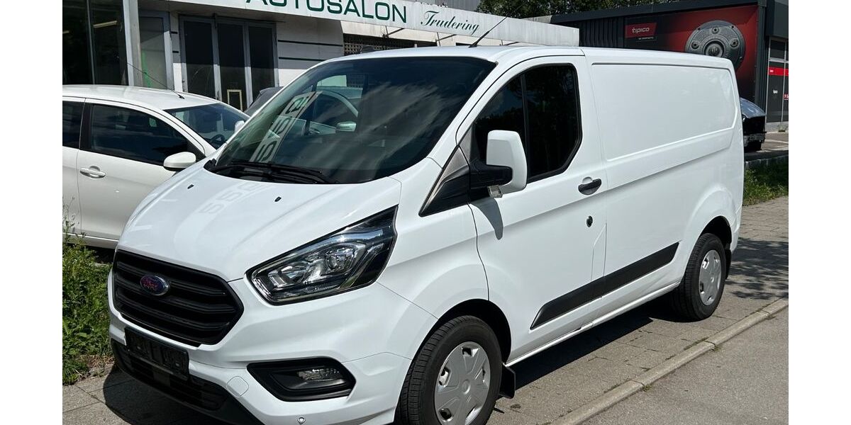 Ford Transit Custom 69.057 km 16.990 &euro; München 81825
