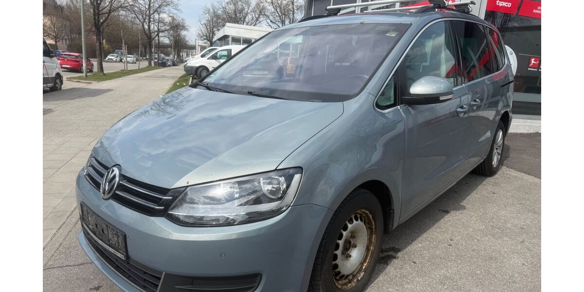 VW Sharan 277.000 km 4.900 &euro; München 81825