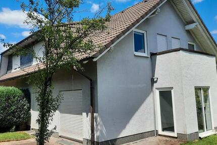 Haus Wenden - 4 Zimmer, 107 m&sup2;, 310.000&euro; | Angebot:27083335