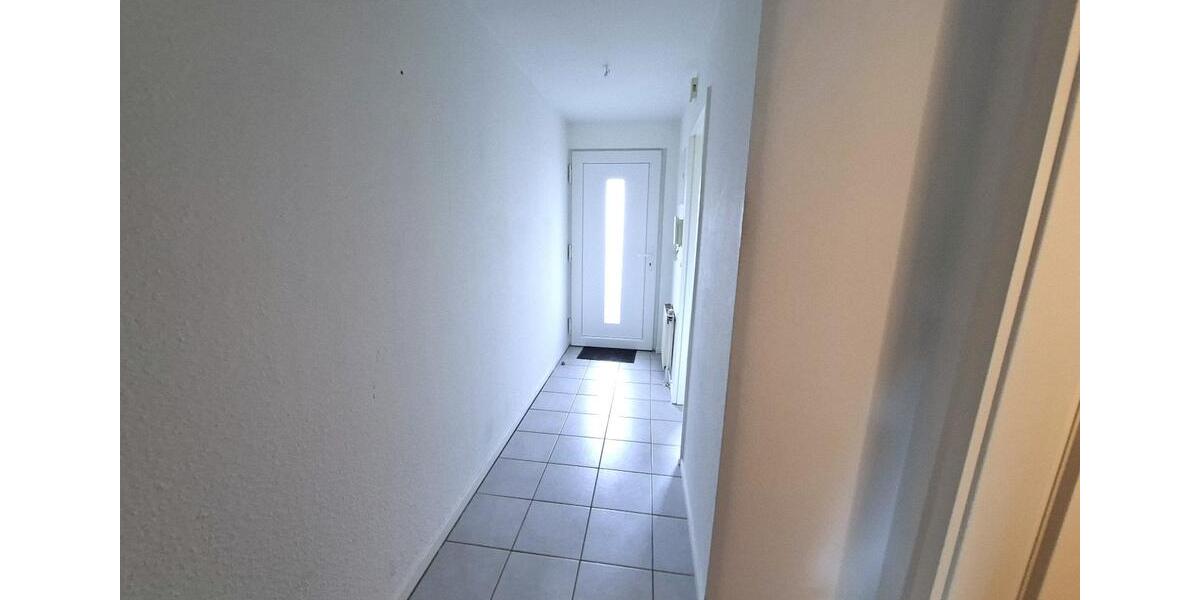 Etagenwohnung Stade - 2 Zimmer, 61 m&sup2;, 620&euro; | Angebot:26680285