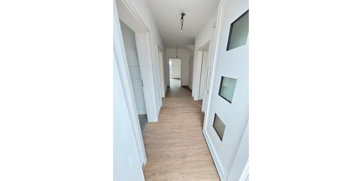 Doppelhaushälfte Lorup - 6 Zimmer, 95 m&sup2;, 885&euro; | Angebot:26379705