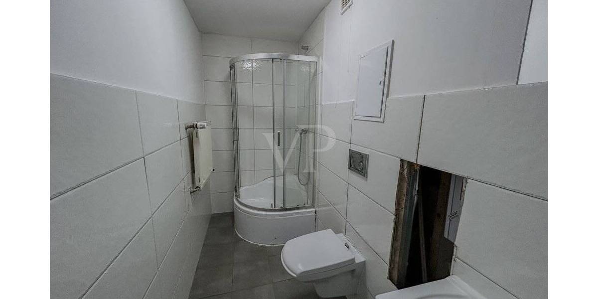 Gewerbeobjekt Velbert Mitte - 4 Zimmer, 148 m&sup2;, 1.200&euro; | Angebot:24033334