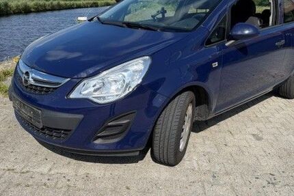 Opel Corsa 167.260 km 1.870 &euro; Aurich 26603
