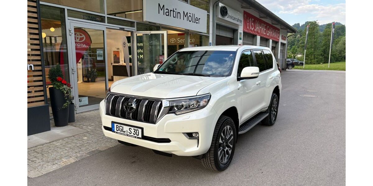 Toyota Land Cruiser 12.500 km 71.000 &euro; Berchtesgaden 83471