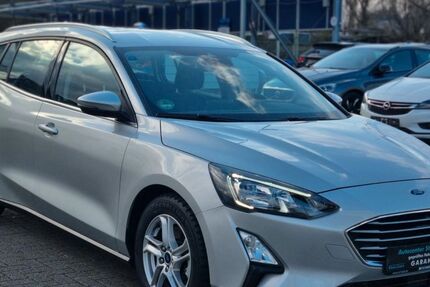 Ford Focus 40.700 km 15.990 &euro; Essen 45141