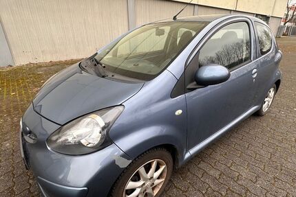 Toyota Aygo (X) 160.000 km 1.690 &euro; Hanau 63452