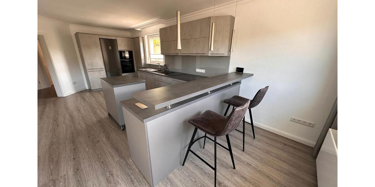 Etagenwohnung Ennepetal - 4 Zimmer, 121 m&sup2;, 1.200&euro; | Angebot:26383004