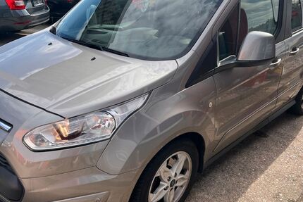 Ford Tourneo Connect 185.500 km 10.200 &euro; Leipzig / Holzhausen 04288