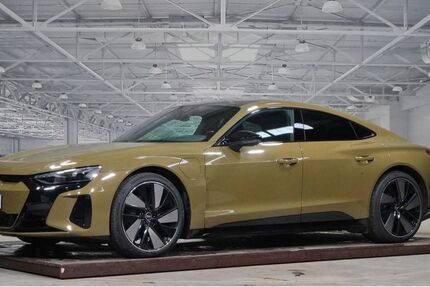 Audi e-tron GT 36.800 km 47.880 &euro; Michelstadt 64720