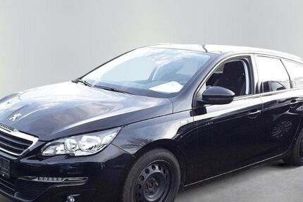 Peugeot 308 136.593 km 7.700 &euro; Gersfeld 36129