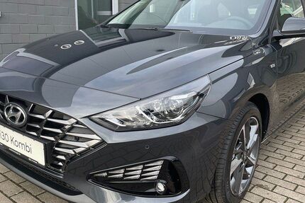Hyundai i30 17.502 km 22.890 &euro; Bünde 32257