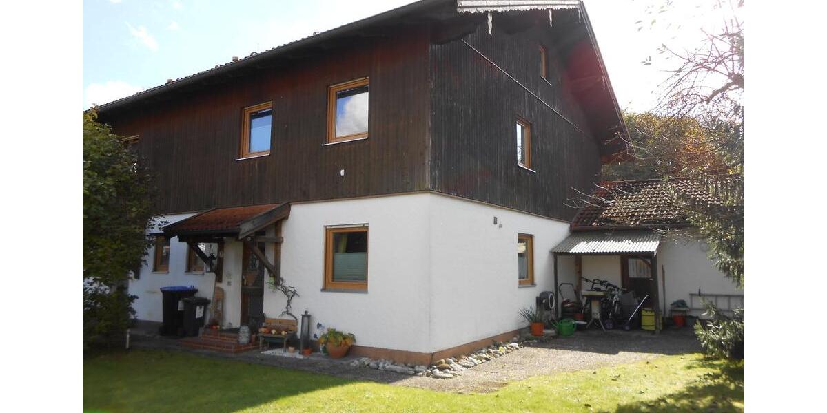 Doppelhaushälfte Tacherting - 5 Zimmer, 120 m&sup2;, 375.000&euro; | Angebot:26862930