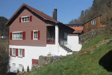Bad Wildbad, charmantes Fachwerkhaus mit Erweiterungspotenzial, ideal für die Großfamilie 8 zimmer
