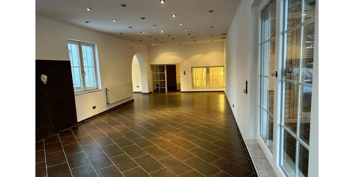 Luxuriöse Traumwohnung *nähe Köln* mit Dachterrasse in Engelskirchen-Wiehlmünden zu vermieten 5 zimmer