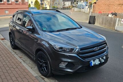 Ford Kuga 156.000 km 13.500 &euro; Neukirchen 34626