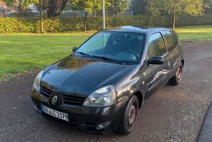 Renault Clio 169.654 km 1.650 &euro; Oelde 59302