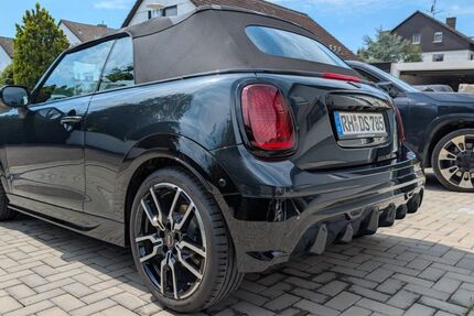 Mini Cooper S Cabrio 2.000 km 39.890 € Rednitzhembach 91126