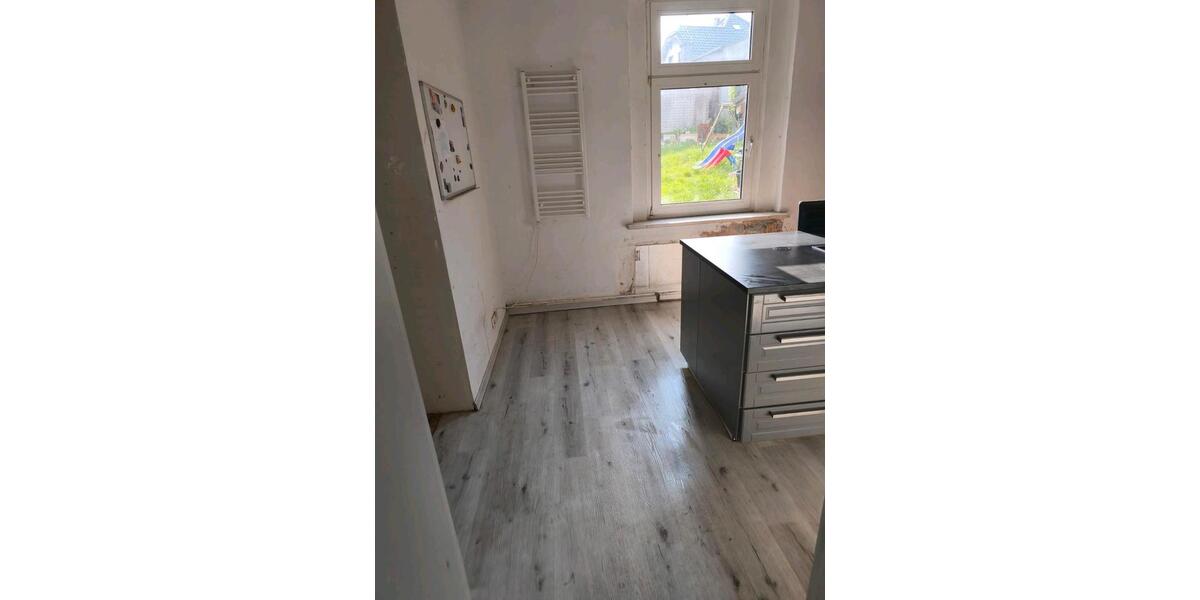 Einfamilienhaus Husum - 7 Zimmer, 173 m&sup2;, 145.000&euro; | Angebot:26850841