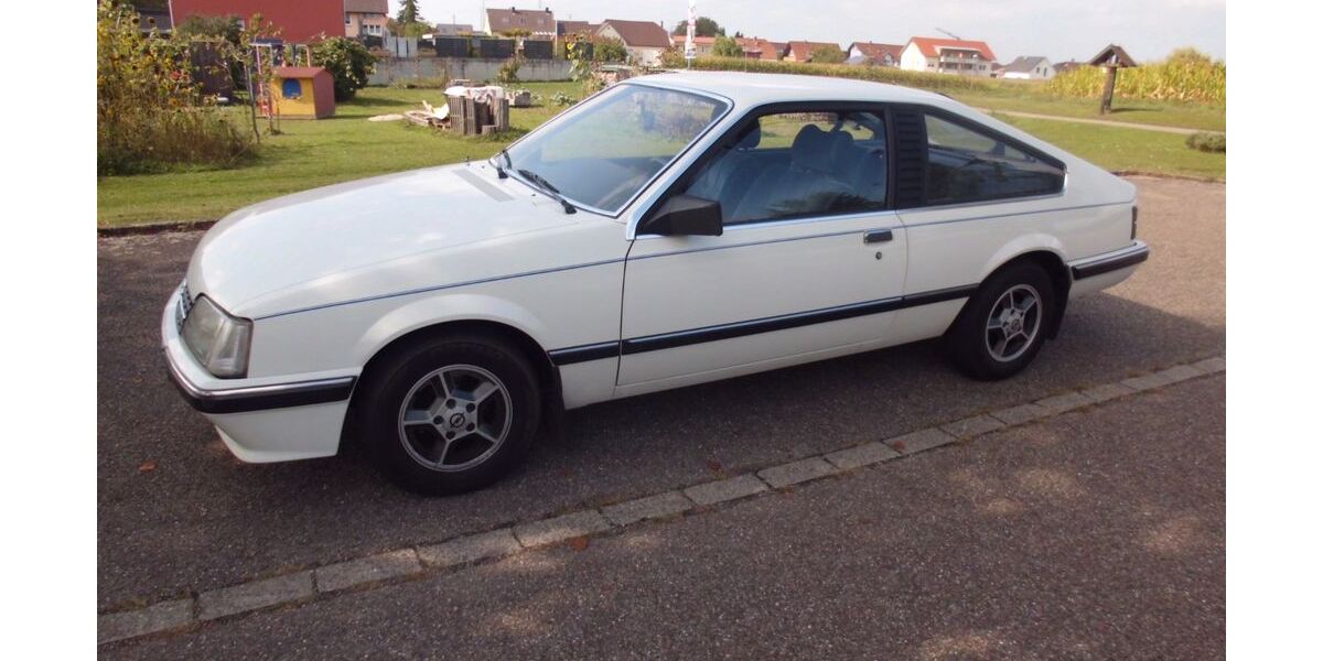 Opel Monza 119.000 km 8.249 € Wyhl 79369