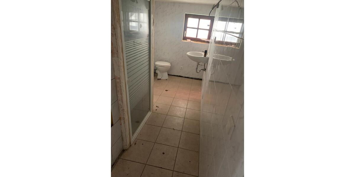 Einfamilienhaus Diemelsee - 7 Zimmer, 250 m&sup2;, 690&euro; | Angebot:26657051