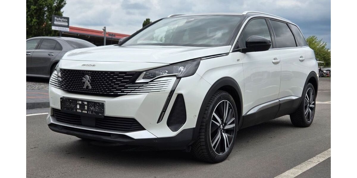 Peugeot 5008 198.000 km 14.495 &euro; Blankenfelde-Mahlow 15831