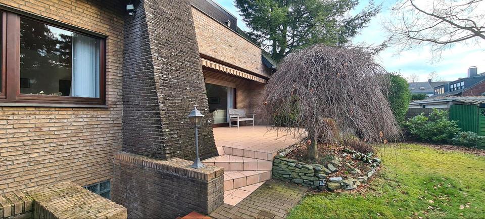 Einfamilienhaus Dinslaken Lohberg - 8 Zimmer, 270 m&sup2;, 670.000&euro; | Angebot:25658334