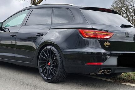 Seat Leon 85.000 km 16.999 &euro; Bad Windsheim 91438