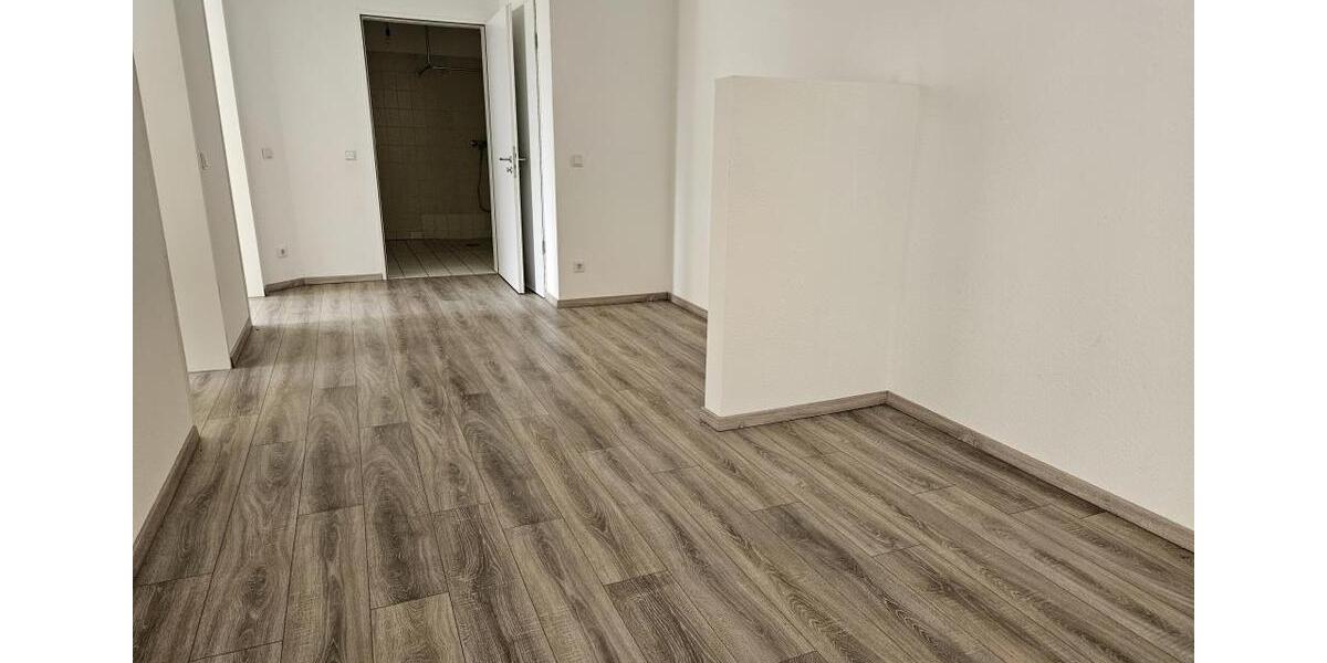 Etagenwohnung Hameln Kernstadt - 2 Zimmer, 80 m&sup2;, 589&euro; | Angebot:26136210