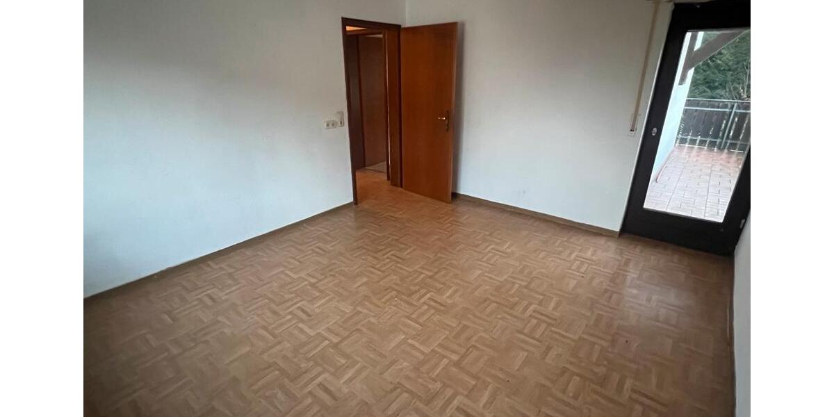 Etagenwohnung Haibach - 4 Zimmer, 93 m&sup2;, 1.350&euro; | Angebot:26021038