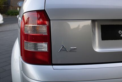 Audi A2 128.000 km 11.000 &euro; Vettelschoß 53560