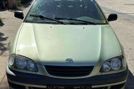 Toyota Avensis 224.155 km 1.900 &euro; Hamburg 20537