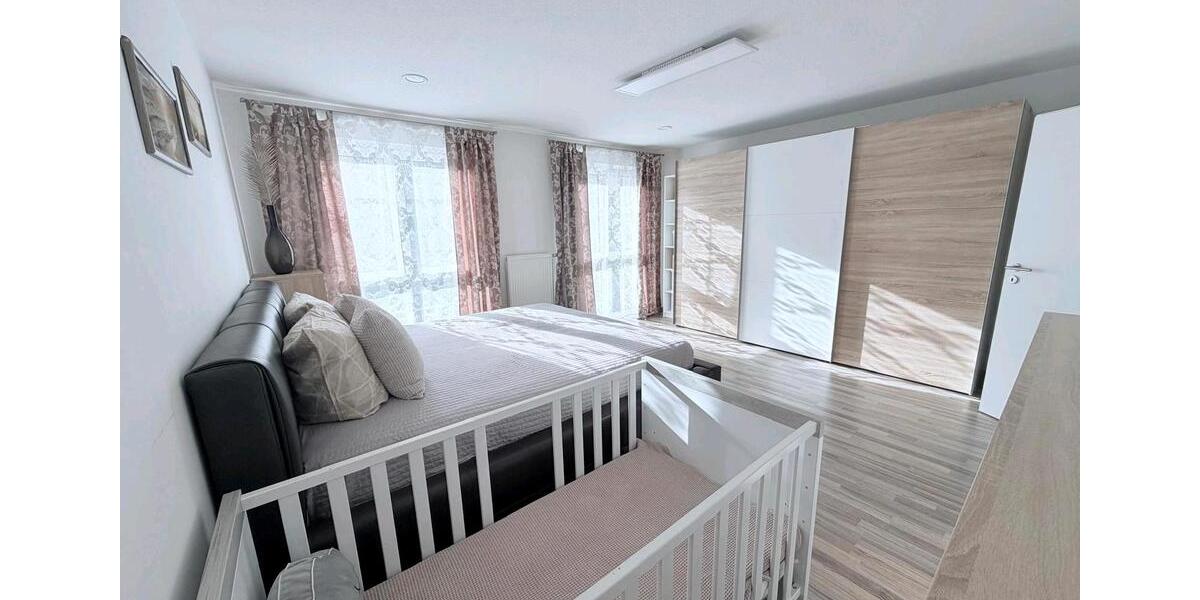 Reihenhaus Adelsdorf - 4 Zimmer, 137 m&sup2;, 540.000&euro; | Angebot:27112121