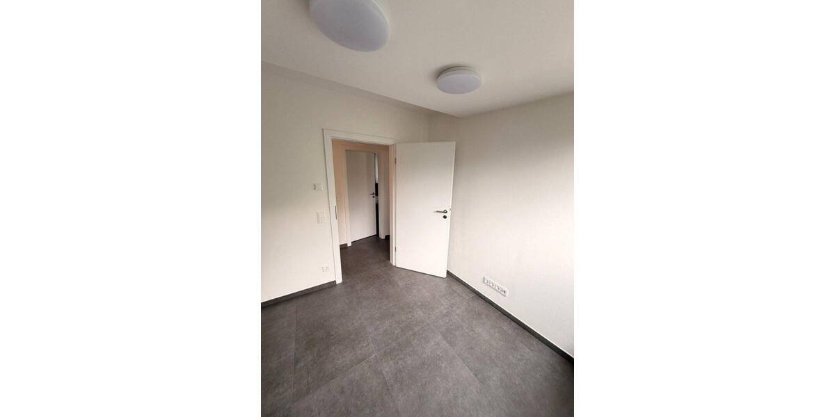 Reihenmittelhaus Mörfelden-Walldorf Walldorf - 3 Zimmer, 105 m&sup2;, 2.500&euro; | Angebot:26616762