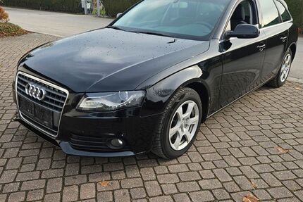 Audi A4 324.345 km 4.200 &euro; Rosenheim 83026