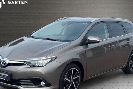 Toyota Auris 83.258 km 14.950 &euro; Einbeck 37574