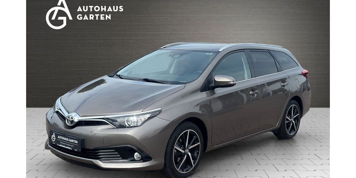 Toyota Auris 83.258 km 14.950 &euro; Einbeck 37574
