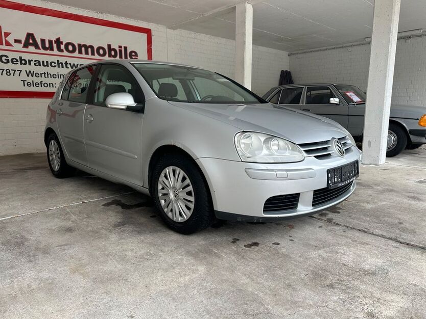 VW Golf 249.792 km 1.500 € Wertheim 97877