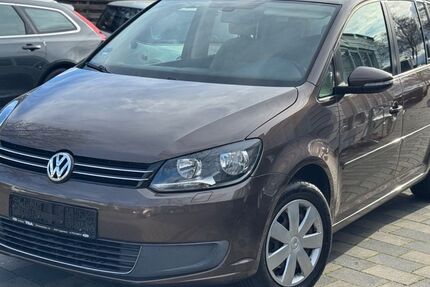 VW Touran 223.000 km 5.999 € Ludwigshafen 67071