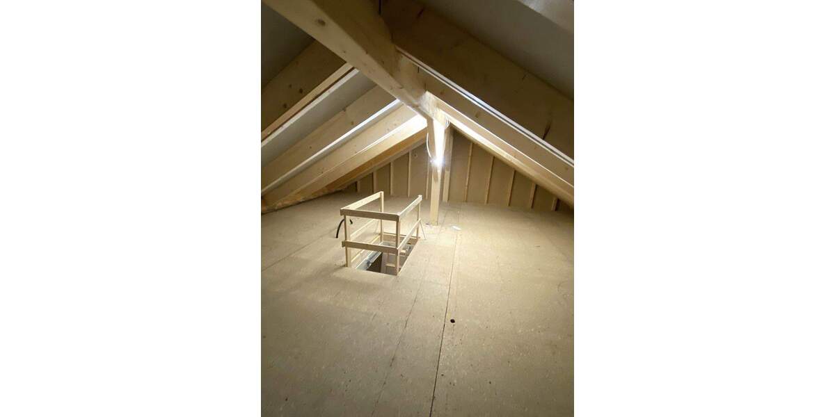 Doppelhaushälfte Ellingen - 4 Zimmer, 127 m&sup2;, 1.650&euro; | Angebot:25820767