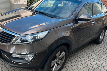 Kia Sportage 178.000 km 7.999 &euro; Dresden 01139