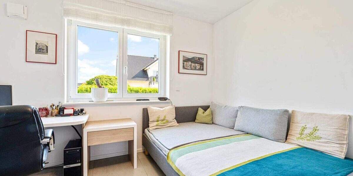 Scharbeutz: Ebenerdiges Wohnen mit Zukunft - Hochwertiger Bungalow mit Ausbaureserve Walmdach! 3 zimmer