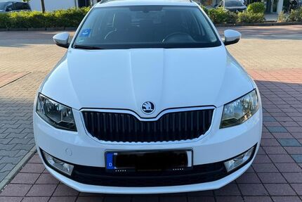 Skoda Octavia 85.000 km 13.800 &euro; Erlangen 91052