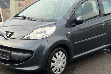 Peugeot 107 76.000 km 3.950 &euro; Mannheim 68199