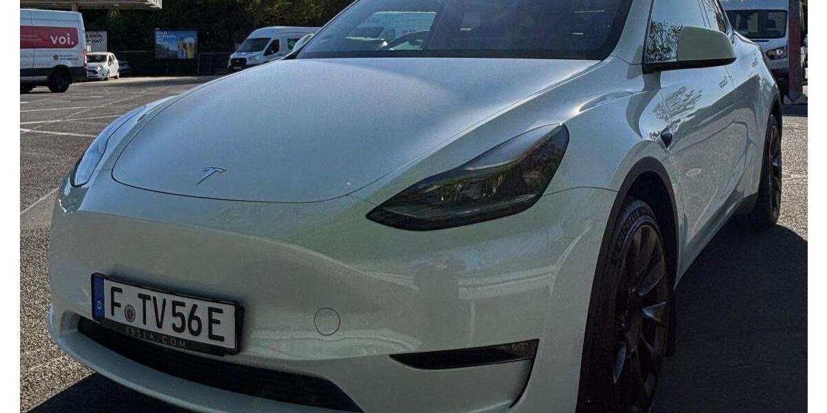 Tesla Model Y 48.300 km 39.900 &euro; Berlin, Stadt 10318