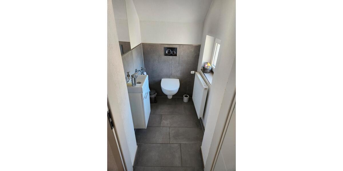 Einfamilienhaus Lage - 4.5 Zimmer, 145 m&sup2;, 449.000&euro; | Angebot:26351633